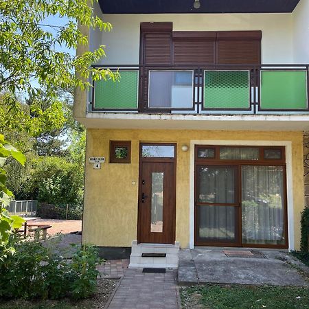 Ferienwohnung Garabuczi Apartman Keszthely Exterior foto